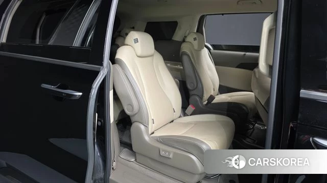 Kia Carnival 4th generation 2022 Черный из Кореи, фото 2