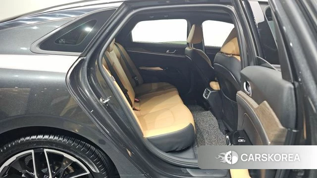 Kia K5 3rd generation 2022 Серый из Кореи, фото 2