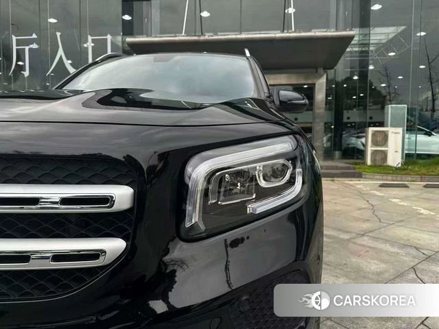 Mercedes-Benz GLB 2022 Черный из Китая, фото 2