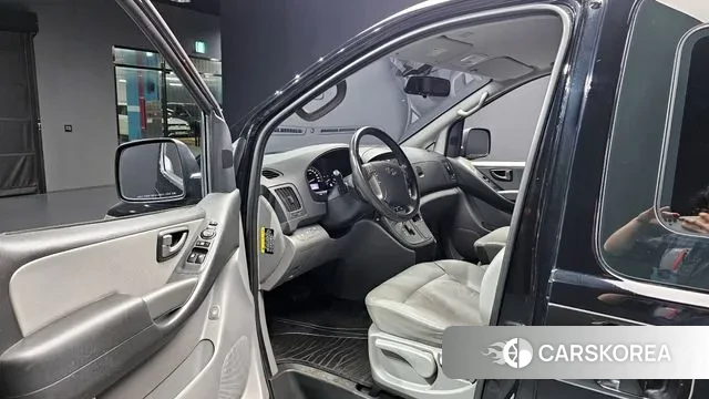 Hyundai The New Grand Starex 2018 Черный из Кореи, фото 2