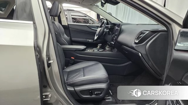 Lexus NX350h Second generation 2023 Серебристо-серый из Кореи, фото 2