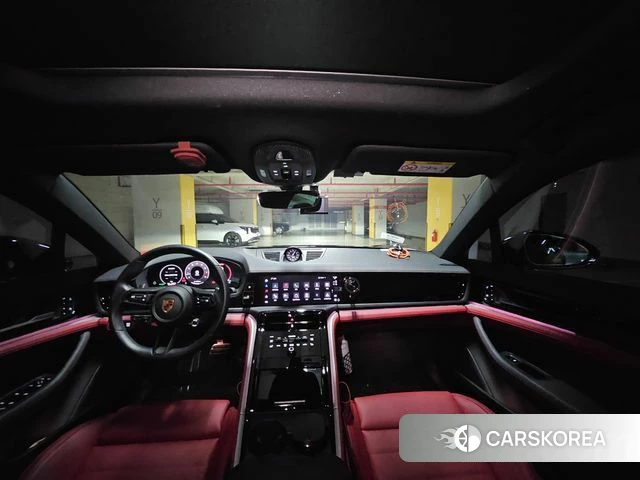 Porsche Panamera (976) 2024 Черный из Кореи, фото 2