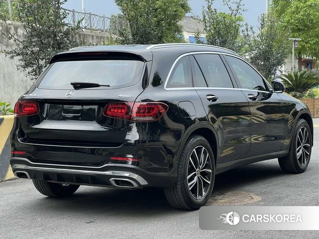 Mercedes-Benz GLC 2021 Черный из Китая, фото 2