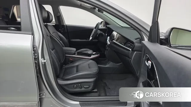 Kia Niro EV 2021 Серебряный из Кореи, фото 2