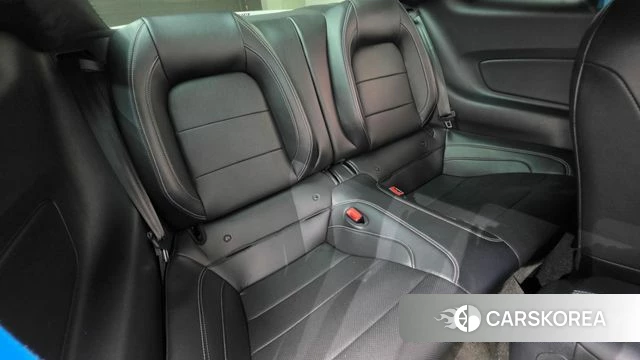 Ford Mustang 2018 Белый из Кореи, фото 2