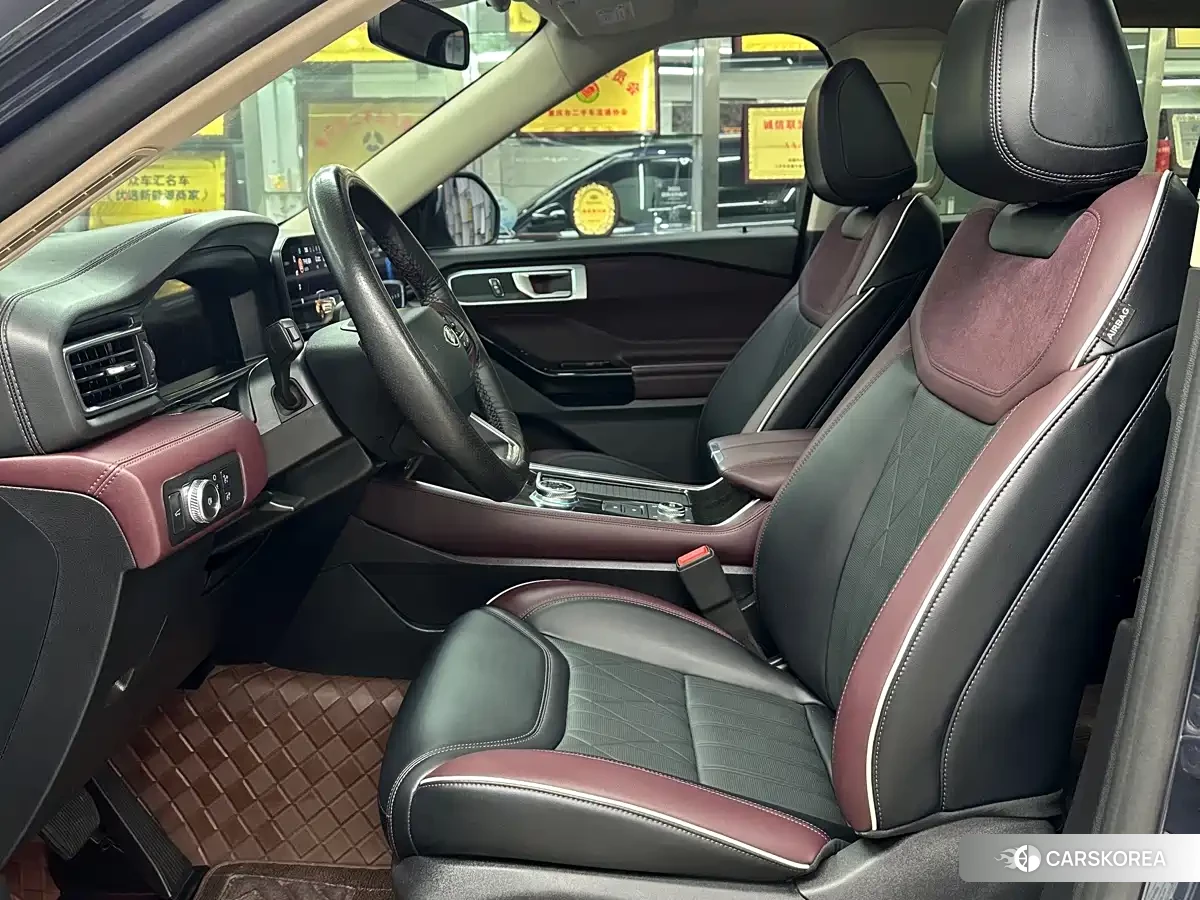Ford Explorer 2023 Синий из Китая, фото 2