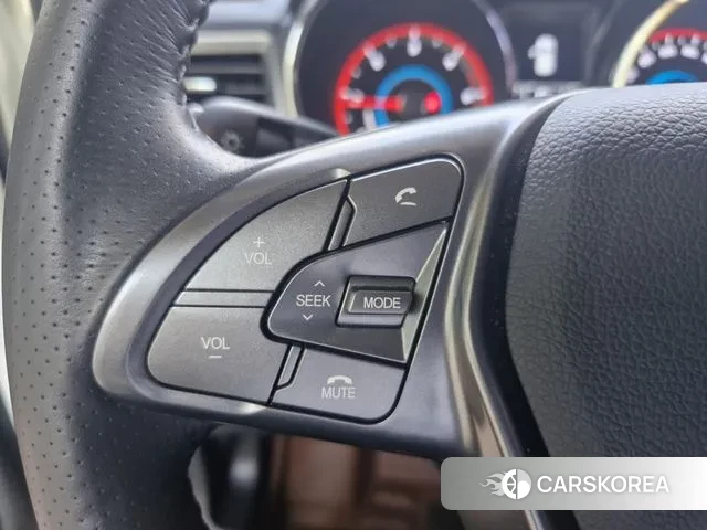 Ssangyong Tivoli Armor 2018 Белый из Кореи, фото 2