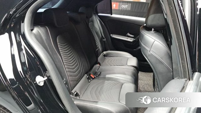 Mercedes-Benz A-Class W177 2019 Черный из Кореи, фото 2