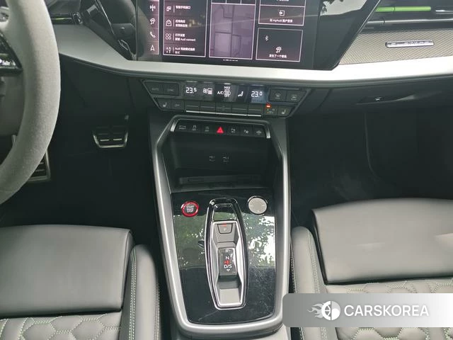 Audi RS 3 2025 Зеленый из Китая, фото 2