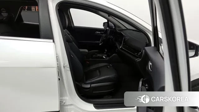 Kia Sportage 5th Generation 2021 Белый из Кореи, фото 2