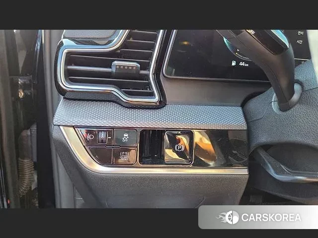 Kia Sportage 5th Generation Hybrid 2021 Черный из Кореи, фото 2