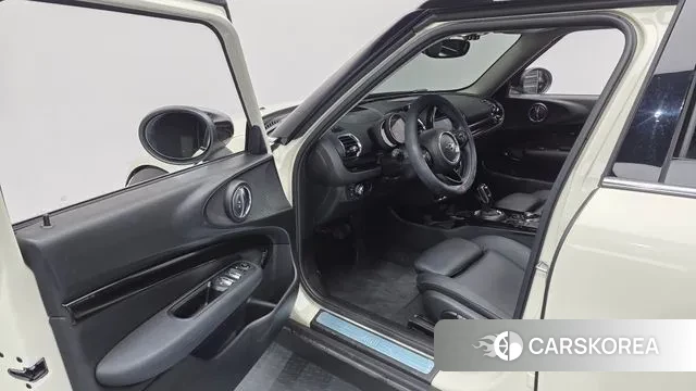 Mini Cooper Clubman 2020 Жемчужный цвет из Кореи, фото 2