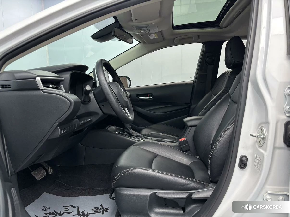 Toyota Corolla 2021 Белый из Китая, фото 2