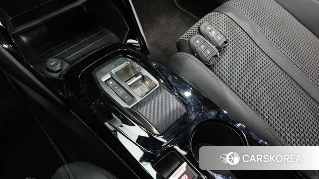 Peugeot 2008 Second generation 2023 Черный из Кореи, фото 2