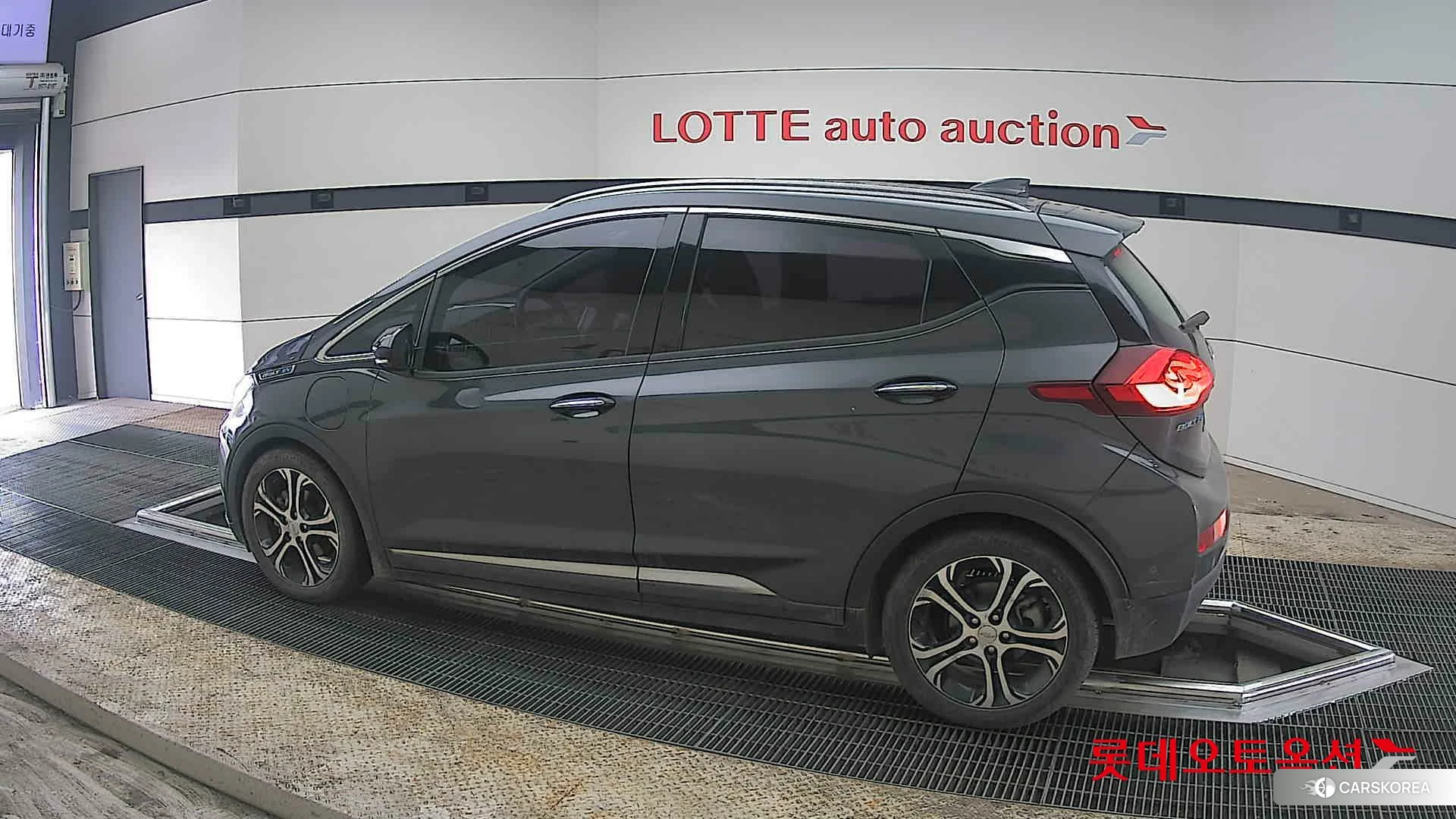 Korea G M Bolt (EV) 2019 Metallic Gray из Кореи, фото 2