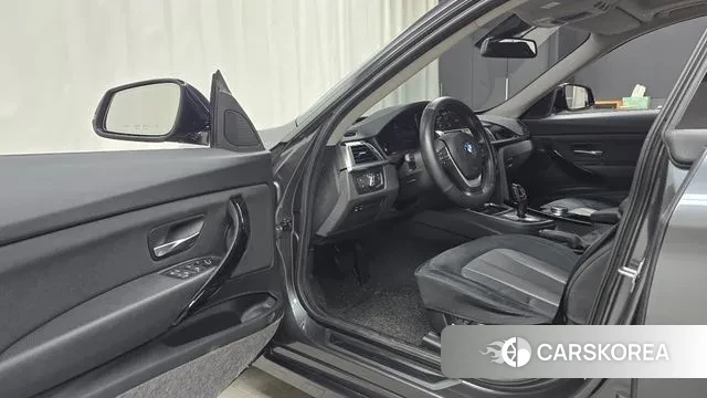 BMW 3 Series GT (F34) 2019 Серый из Кореи, фото 2