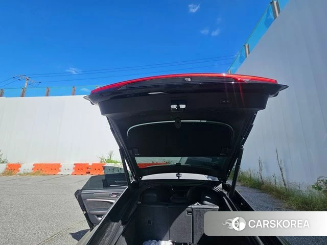 Audi RS7 (4K) 2021 Черный из Кореи, фото 2