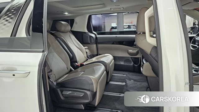 Kia The New Carnival 4th Generation 2025 Белый из Кореи, фото 2