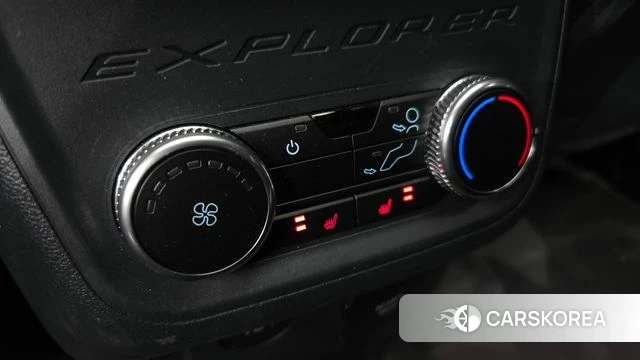 Ford Explorer 6th Generation 2025 Черный из Кореи, фото 2