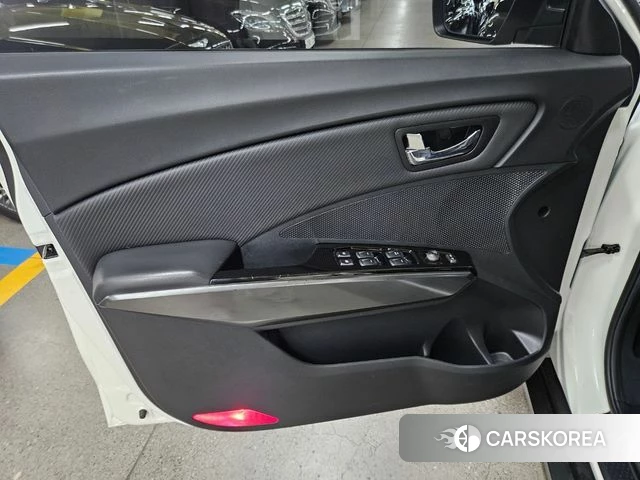 Ssangyong Berry New Tivoli 2022 Белый из Кореи, фото 2