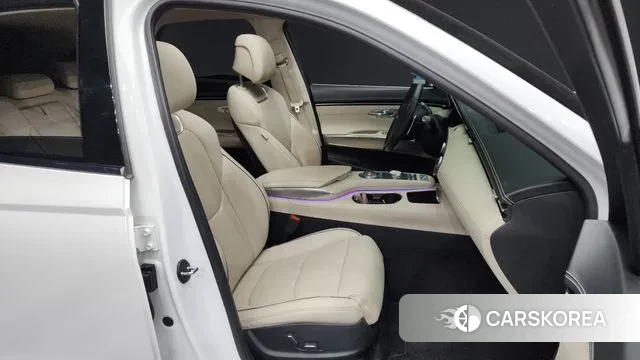 Genesis GV70 2021 Белый из Кореи, фото 2