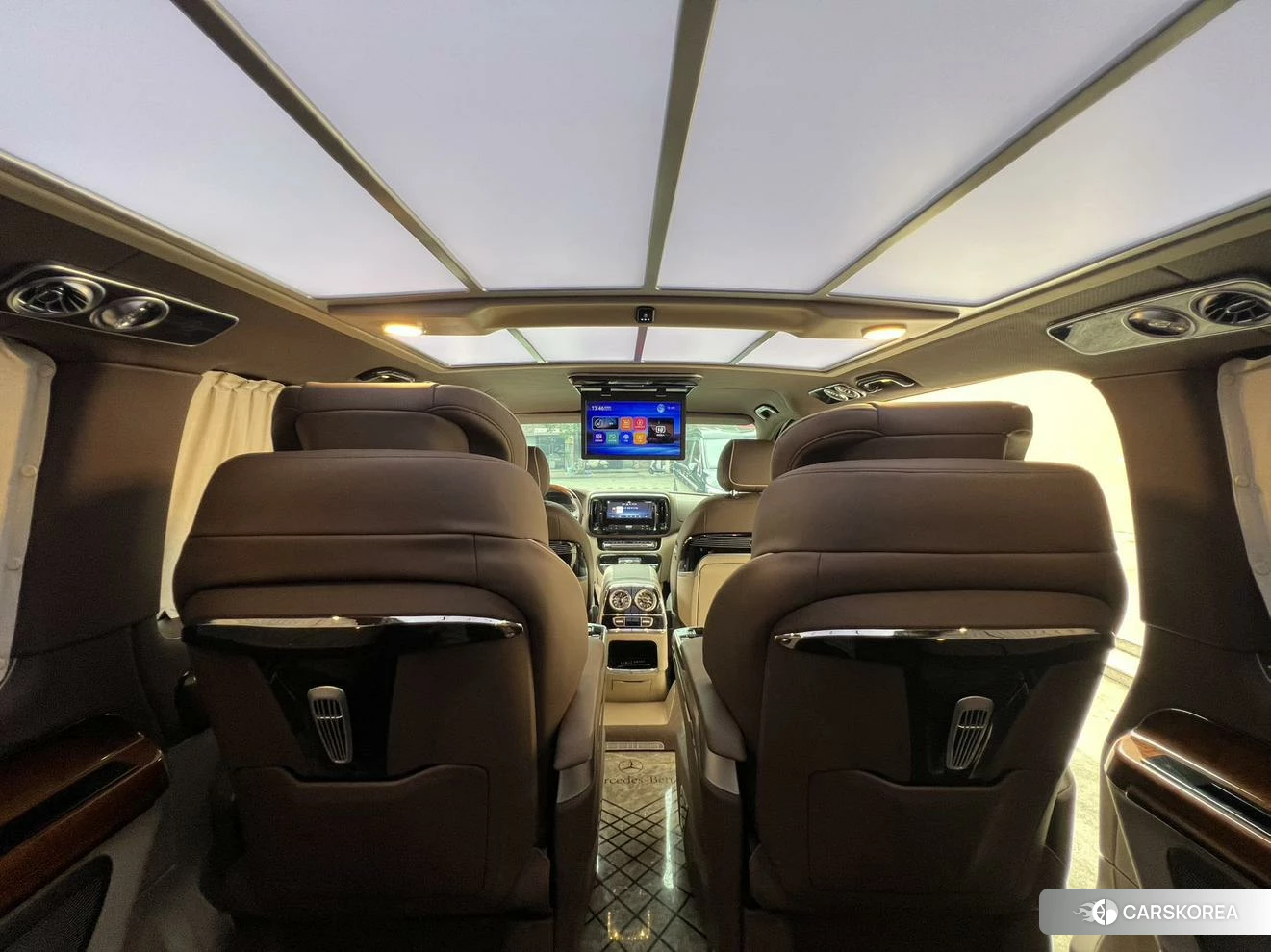 Mercedes-Benz Vito 2024 Черный из Китая, фото 2