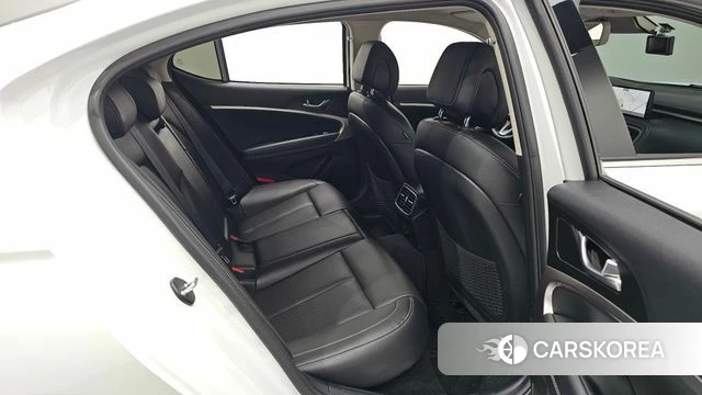 Genesis The New G70 2020 Белый из Кореи, фото 2