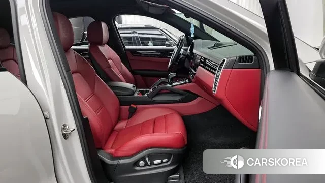 Porsche Cayenne (PO536) 2021 Серебряный из Кореи, фото 2