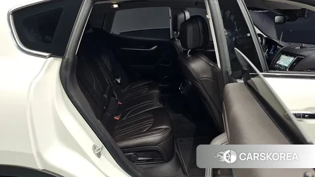 Maserati Levante 2018 Белый из Кореи, фото 2