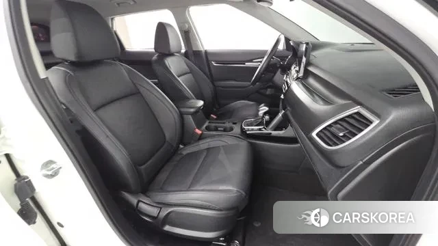 Kia Seltos 2022 Белый из Кореи, фото 2