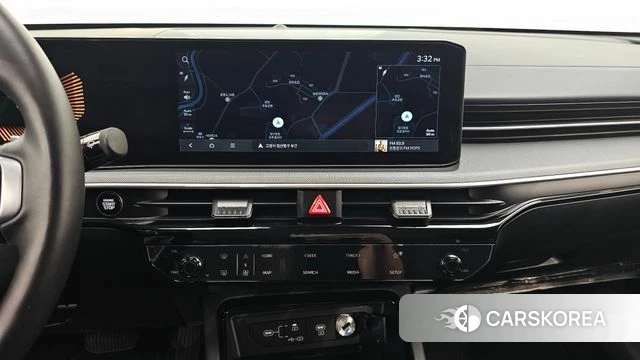Kia The New K5 3rd generation 2025 Белый из Кореи, фото 2