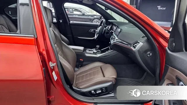 BMW 3 Series (G20) 2020 Оранжевый из Кореи, фото 2