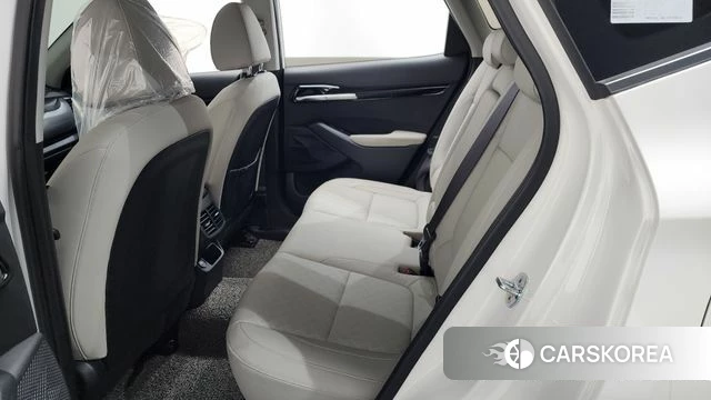 Kia Seltos 2022 Белый из Кореи, фото 2