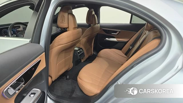 Mercedes-Benz E-Class W214 2025 Серебряный из Кореи, фото 2