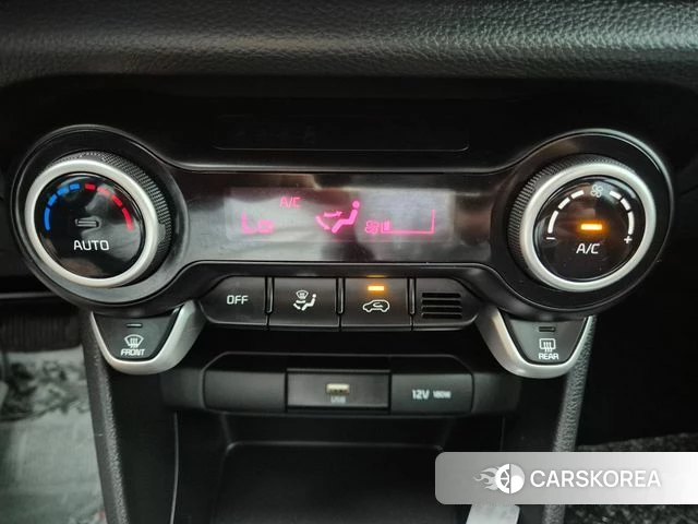 Kia Morning Urban (JA) 2022 Серебряный из Кореи, фото 2