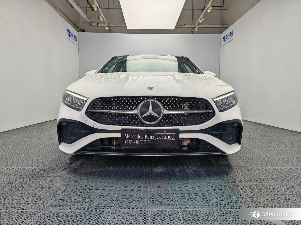 Mercedes-Benz Class A 2022 Белый из Китая, фото 2