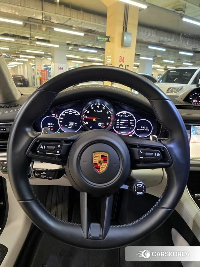 Porsche Panamera (971) 2021 Серый из Кореи, фото 2