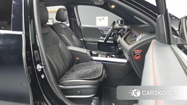 Mercedes-Benz GLA - Class H247 2020 Черный из Кореи, фото 2