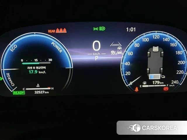 Toyota Crown Crossover 2024 Серый из Кореи, фото 2