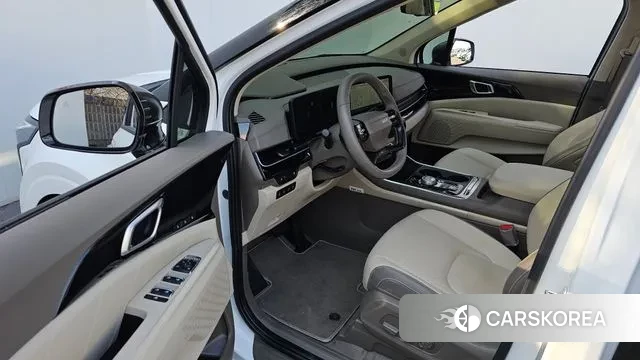 Kia The New Carnival 4th Generation 2025 Белый из Кореи, фото 2