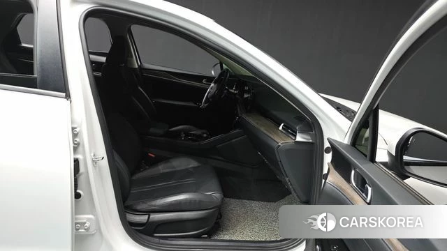 Kia K5 3rd generation 2022 Белый из Кореи, фото 2