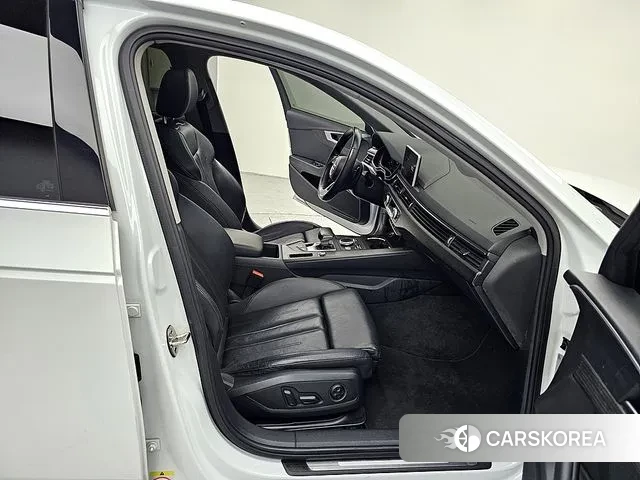 Audi A4 (B9) 2018 Белый из Кореи, фото 2