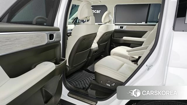 Hyundai Santa Fe (MX5) 2024 Белый из Кореи, фото 2