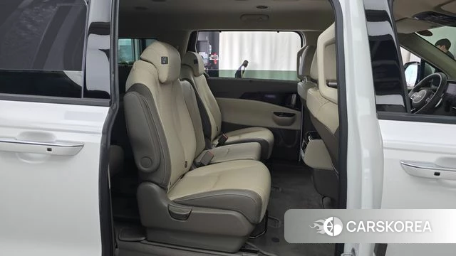 Kia Carnival 4th generation 2023 Белый из Кореи, фото 2