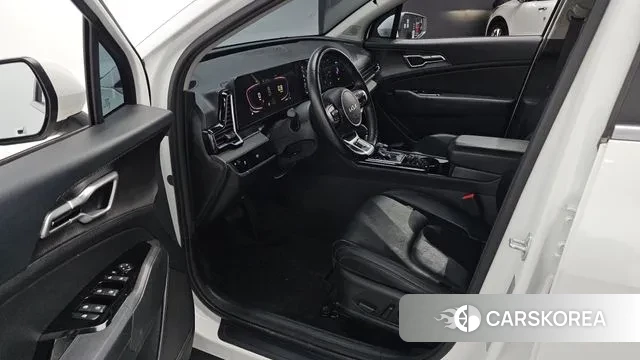 Kia Sportage 5th Generation 2022 Белый из Кореи, фото 2