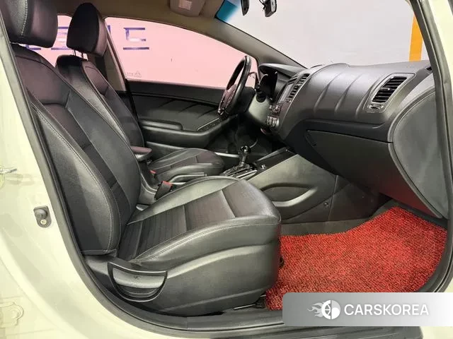 Kia The New K3 2018 Белый из Кореи, фото 2