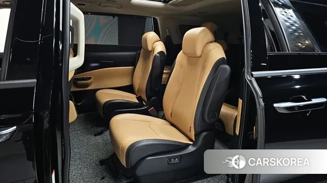 Kia Carnival 4th generation 2023 Черный из Кореи, фото 2