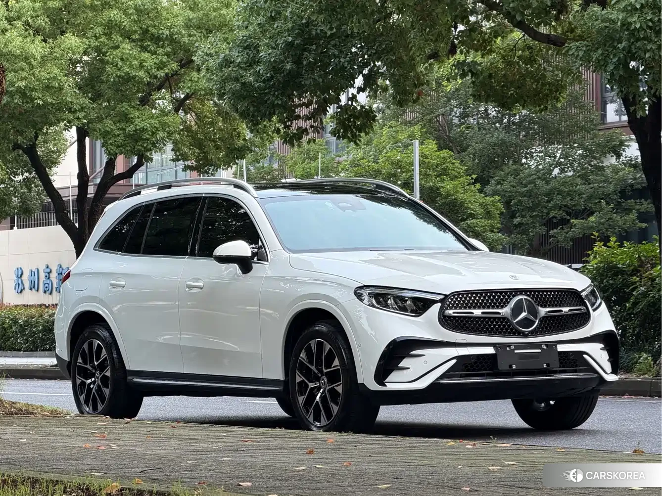 Mercedes-Benz GLC 2025 Белый из Китая, фото 2
