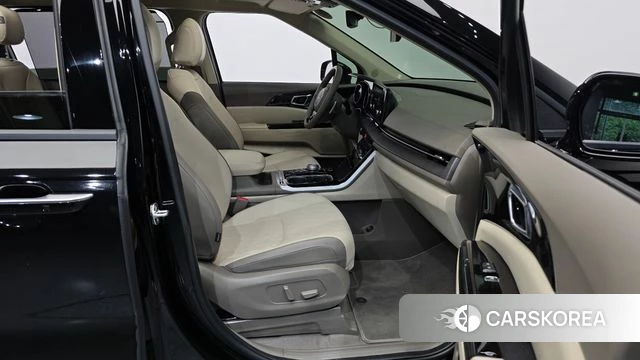 Kia Carnival 4th generation 2023 Черный из Кореи, фото 2