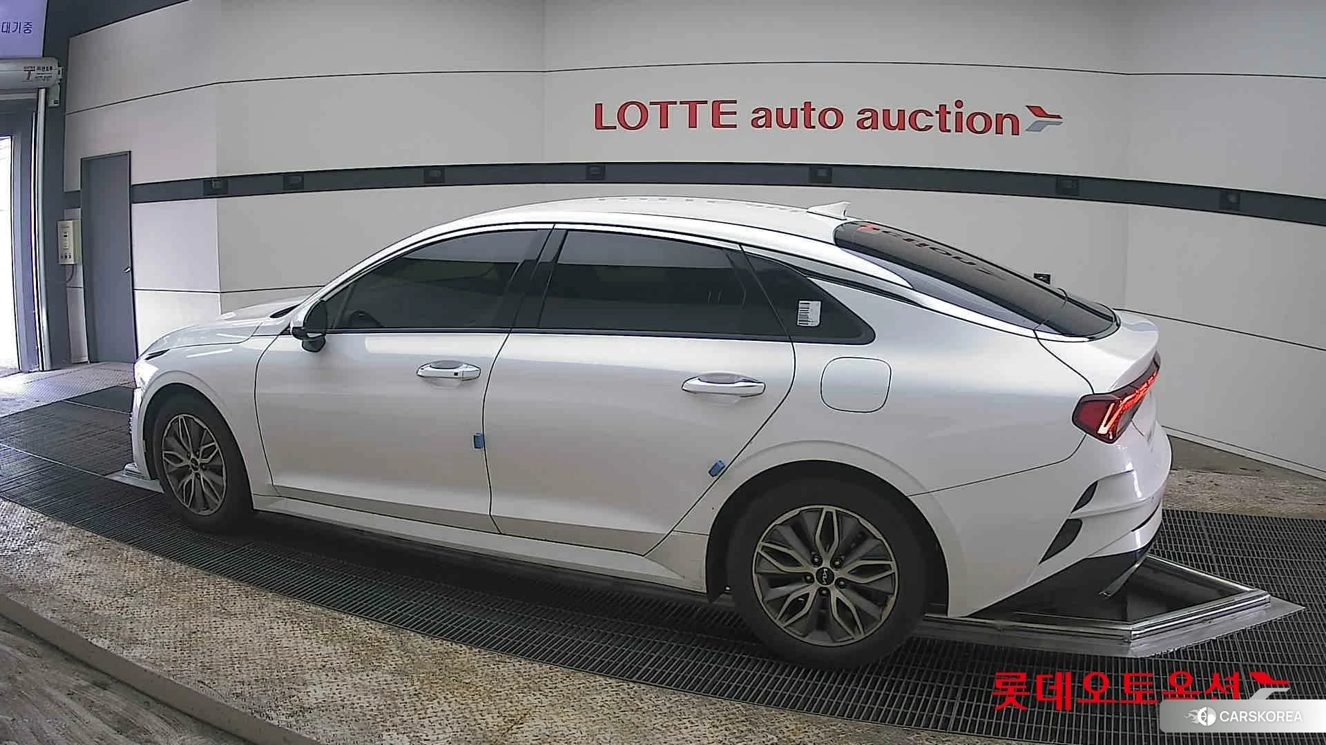 Kia K5 Hybrid 2023 Белый из Кореи, фото 2